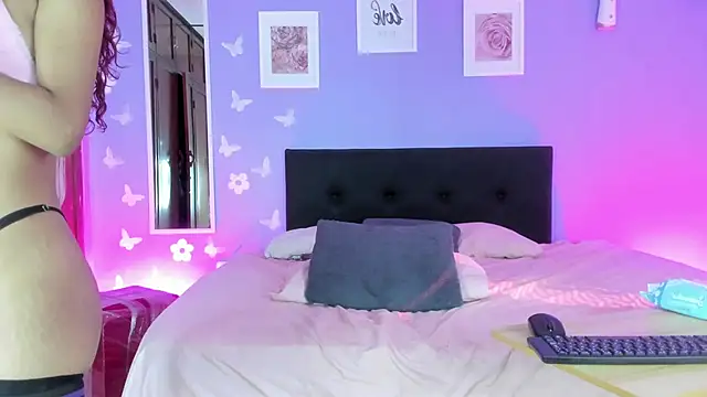 AlanaParker6  online show from 03/13/25, 01:29