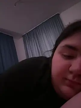 Snapshot of hotiee chatting on 02/22/25, 06:06 hotiee online show from 02/22/25, 06:06