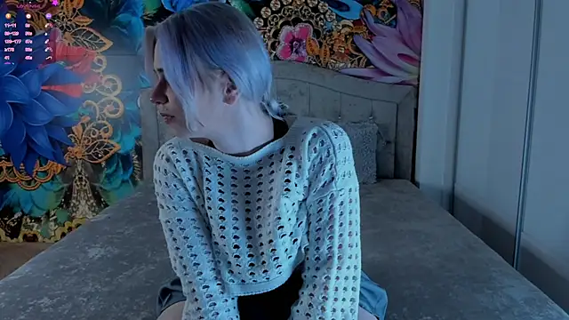 Snapshot of LynetBarritt chatting on 02/10/25, 08:31 LynetBarritt online show from 02/10/25, 08:31