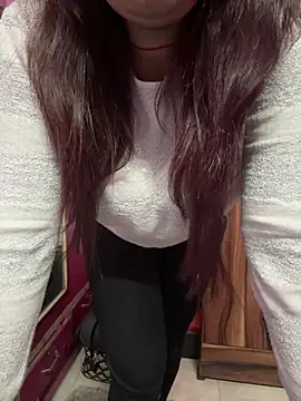 Snapshot of _nishalove19 chatting on 12/09/24, 06:46  nishalove19 online show from 12/09/24, 06:46