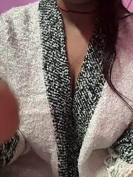 Snapshot of _nishalove19 chatting on 01/21/25, 07:28  nishalove19 online show from 01/21/25, 07:28