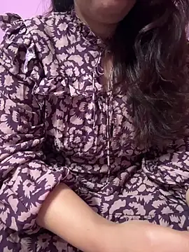 Snapshot of _nishalove19 chatting on 03/22/25, 07:09  nishalove19 online show from 03/22/25, 07:09