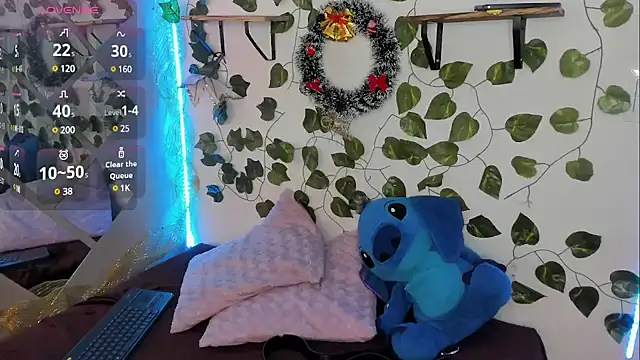 Snapshot of Megan_sophia2 chatting on 12/09/24, 12:40 Megan sophia2 online show from 12/09/24, 12:40