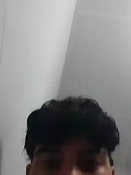 Snapshot of joven1888 chatting on 12/03/24, 08:28 joven1888 online show from 12/03/24, 08:28