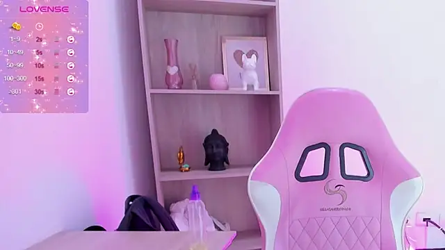 Evangeline johns online show from 03/20/25, 11:34