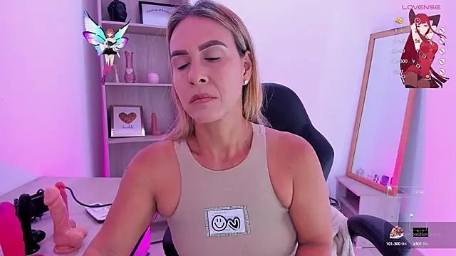 Evangeline johns online show from 09/19/25, 07:47