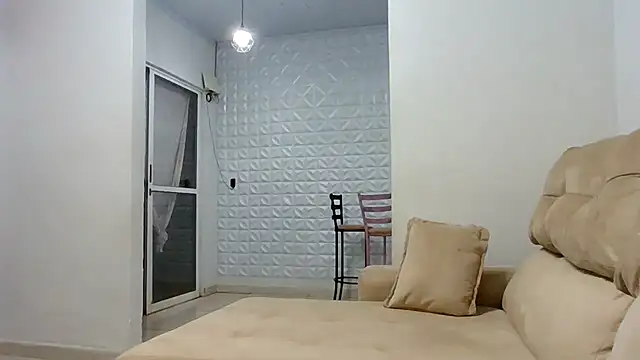 laryvaladares online show from 10/28/25, 11:51