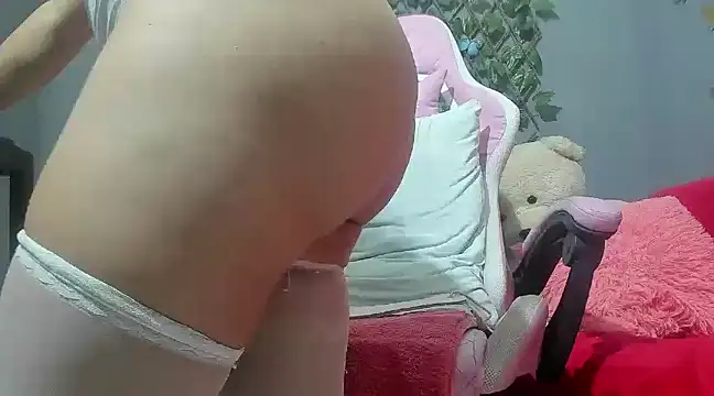 Snapshot of sexy_bigboooty chatting on 12/08/24, 06:01 sexy bigboooty online show from 12/08/24, 06:01