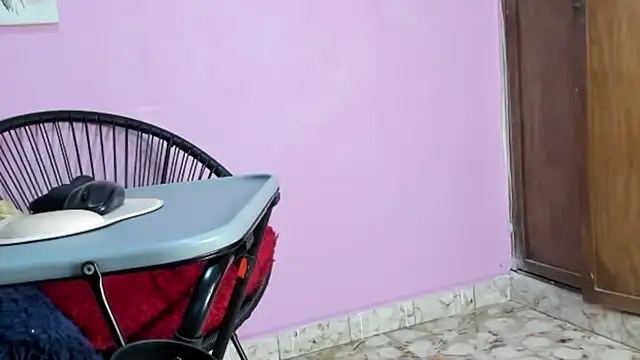 ZoeSmith6 online show from 12/10/24, 04:27