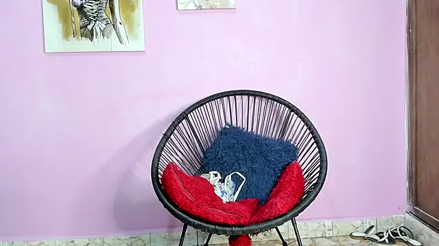 ZoeSmith6 online show from 01/14/25, 04:08