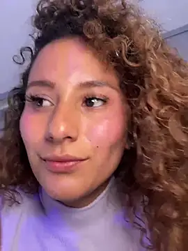 varenkaivanova 22 online show from 03/21/25, 10:28