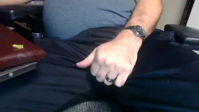 thickdaddy59 online show from 12/23/24, 01:40