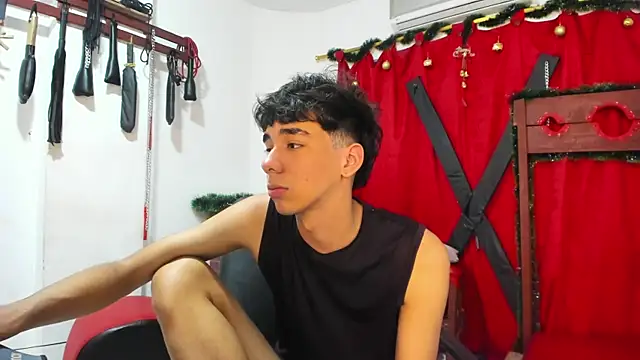 Harry LatinBoy online show from 12/19/24, 01:39