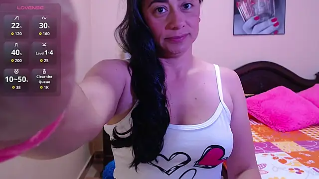 sara florez1 online show from 01/11/26, 10:42