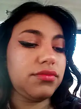 Naomy veracruz  online show from 11/07/25, 12:27