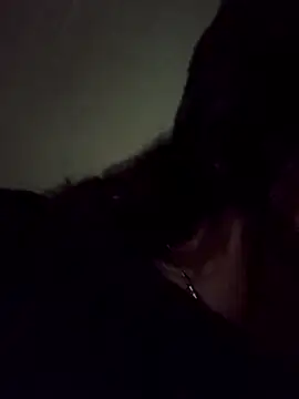 Naomy veracruz  online show from 11/16/25, 12:22