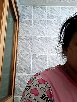 Naomy veracruz  online show from 01/14/26, 09:59