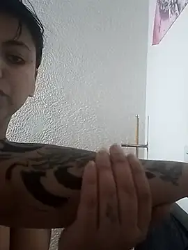 Naomy veracruz  online show from 05/20/26, 02:23