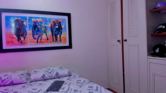 Snapshot of lukasgreene chatting on 10/21/25, 07:47 lukasgreene online show from 10/21/25, 07:47