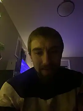 Snapshot of Fuckboy4public chatting on 12/12/24, 03:43 Fuckboy4public online show from 12/12/24, 03:43