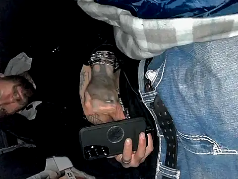 Snapshot of Fuckboy4public chatting on 10/30/25, 11:00 Fuckboy4public online show from 10/30/25, 11:00