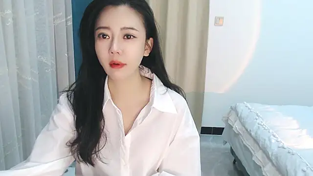 zoe-keke online show from 01/04/25, 11:11