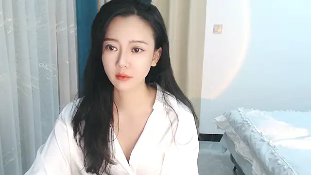 zoe-keke online show from 01/05/25, 11:04