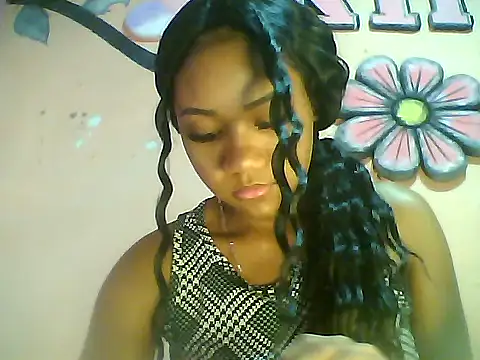 Fariana01 online show from 01/05/25, 10:50