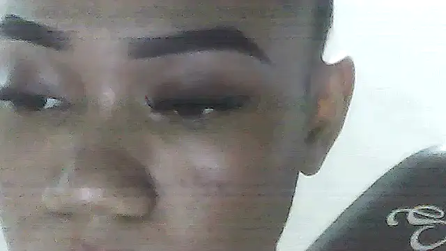 Snapshot of Fariana01 chatting on 04/26/26, 09:01 Fariana01 online show from 04/26/26, 09:01