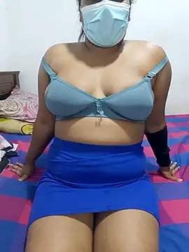 Snapshot of Masha_123 chatting on 03/30/26, 02:45 Masha 123 online show from 03/30/26, 02:45