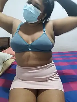 Snapshot of Masha_123 chatting on 04/25/26, 11:57 Masha 123 online show from 04/25/26, 11:57