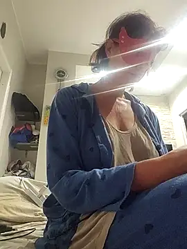 Vagabondainnamorata online show from 10/23/25, 03:28