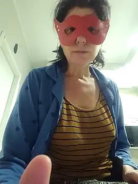 Vagabondainnamorata online show from 11/19/25, 03:39