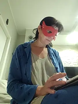 Vagabondainnamorata online show from 11/24/25, 03:39