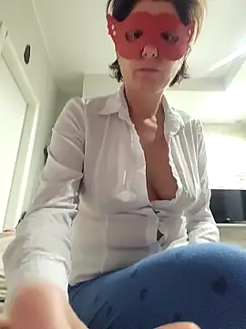 Vagabondainnamorata online show from 03/25/26, 04:51