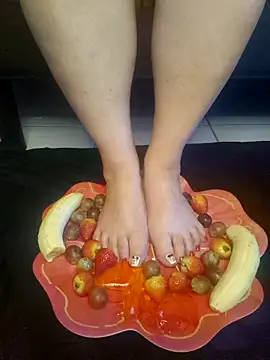 Scarlett45  online show from 04/16/26, 10:23