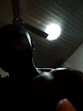 Suckmehar online show from 12/21/25, 12:29