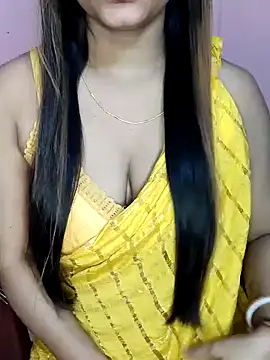 Snapshot of SANIYA-89 chatting on 01/02/25, 10:37 SANIYA-89 online show from 01/02/25, 10:37