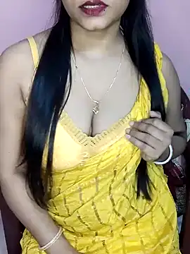 Snapshot of SANIYA-89 chatting on 02/07/25, 12:50 SANIYA-89 online show from 02/07/25, 12:50