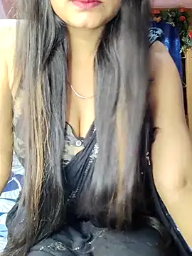 Snapshot of SANIYA-89 chatting on 04/25/26, 10:29 SANIYA-89 online show from 04/25/26, 10:29