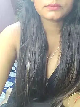 Snapshot of SANIYA-89 chatting on 06/21/26, 12:35 SANIYA-89 online show from 06/21/26, 12:35