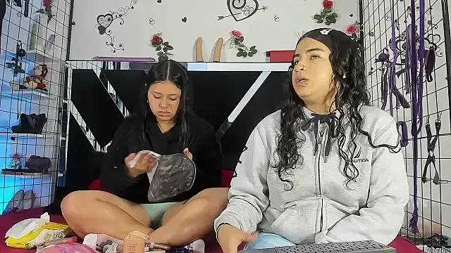 abby eemily online show from 11/26/25, 12:17