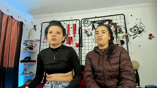 abby eemily online show from 12/16/25, 12:21