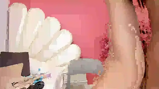 Zoey Donovan online show from 01/15/25, 10:57