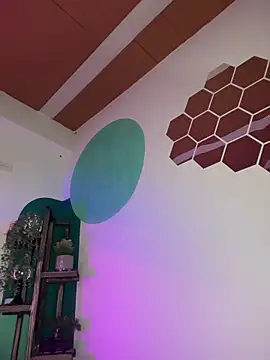 Snapshot of LollaByer chatting on 11/09/25, 09:02 LollaByer online show from 11/09/25, 09:02