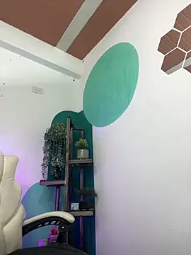 Snapshot of LollaByer chatting on 11/18/25, 09:08 LollaByer online show from 11/18/25, 09:08