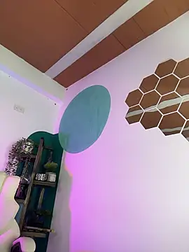 LollaByer online show from 01/12/26, 07:41