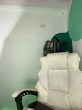 LollaByer online show from 04/12/26, 09:09