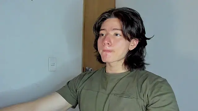 AngelBennet  online show from 11/19/25, 12:43