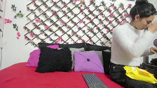 thedream girls online show from 01/20/25, 11:35